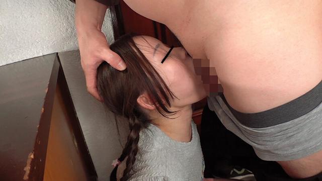 白昼ロ●ータ少●尾行押し込み中出し強●映像 サンプル画像 10