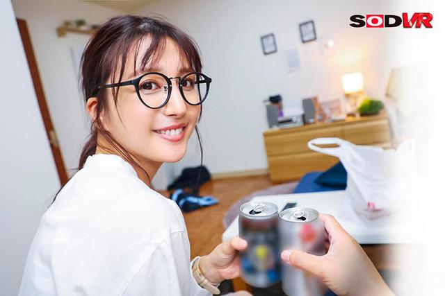 【VR】清楚な雰囲気漂うアラサーOL、昼はバリバリキャリアウーマン！夜はバキバキ性欲モンスター！～予定調和のように訪れる彼女の性欲と僕の性欲が絡み合う…都合のいい僕らの関係～ 古川いおり サンプル画像 6