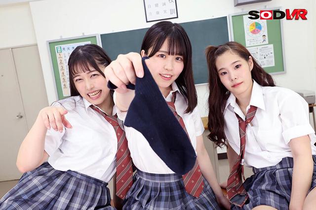 【VR】〈バイノーラルで聴覚刺激！多人数罵倒足コキ！〉‘続・女子○生寮の管理人（下僕人）の僕は、寮生の足コキおもちゃにされてます！’【現在進行形で寮などで罵倒され、足でチ○コをイジメられてるけどやっぱり快感すぎて、僕にとってはこの上ないご褒美でしかないで… サンプル画像 6