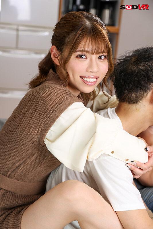 【VR】‘新海咲初VR’ 遠距離彼女と2ヶ月ぶりのデート！「久しぶりにずっと一緒におれるね♪」あま～い声が耳に心地よく響くイチャイチャ密着SEX サンプル画像 3