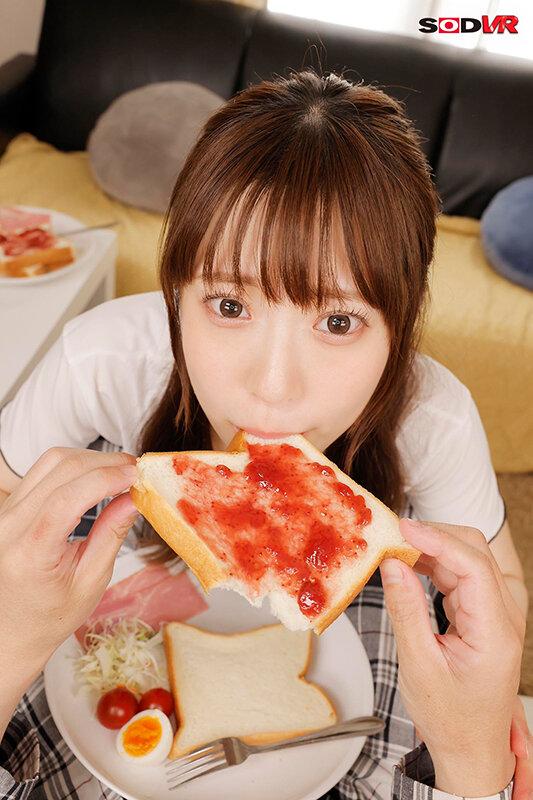 【VR】ファミレスデートでも喜んでくれる性格最高カノジョと休日24時間ヤリまくるシアワセいっぱいイチャラブ素顔 SEX8発！！ 佐々木ひな サンプル画像 2