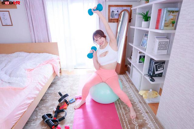 【VR】【8K】至近距離のワキ、おっぱい、尻！美意識高めセフレのダイエットのお手伝い 弥生みづき サンプル画像 7