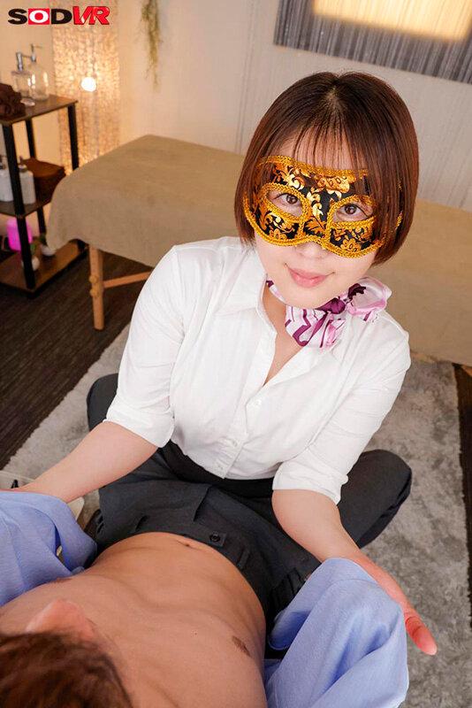 【VR】【8K】訳ありマスカレードエステ嬢のデカ尻による凄テクマッサージ！！ギンギンに勃起したチ●ポにマ●コをおしあてて紙パン越し2cm挿入で誘惑！！ サンプル画像 10