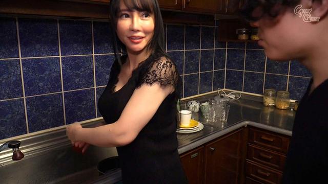 母子姦 逢沢はるか サンプル画像 4