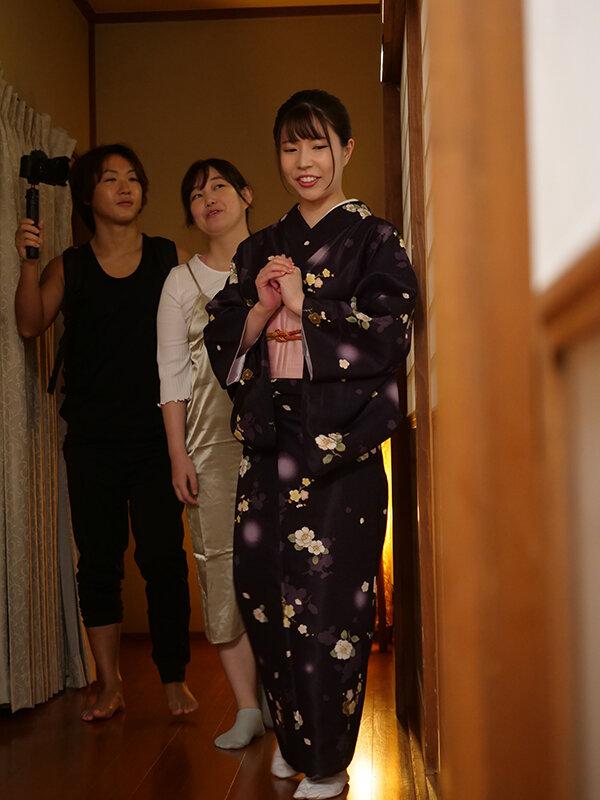 巨乳女将KISS 素泊まりのはずが巨乳女将の接吻サービスが付いてきた！！ 南條みや子 サンプル画像 7