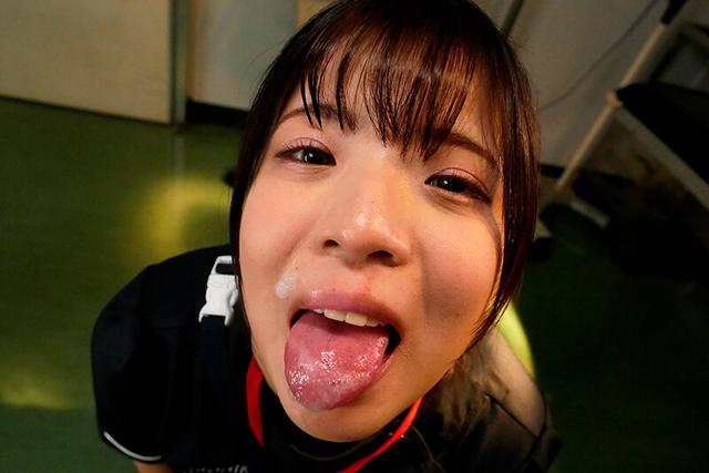 患者さんにがっつき接吻で元気にしてあげていた看護師 乳首もオチンポもいっぱいベロちゅうで勃起させて精液ごっくん ゆらさん 24歳 皐月ゆら サンプル画像 16