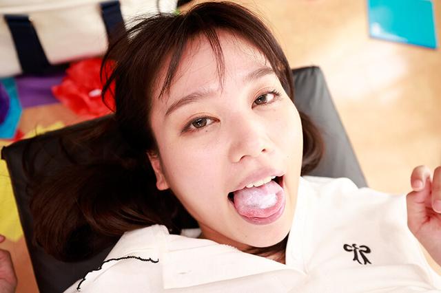 偶然見えた胸チラしている姿に発情しちゃった俺 前田美波 サンプル画像 7