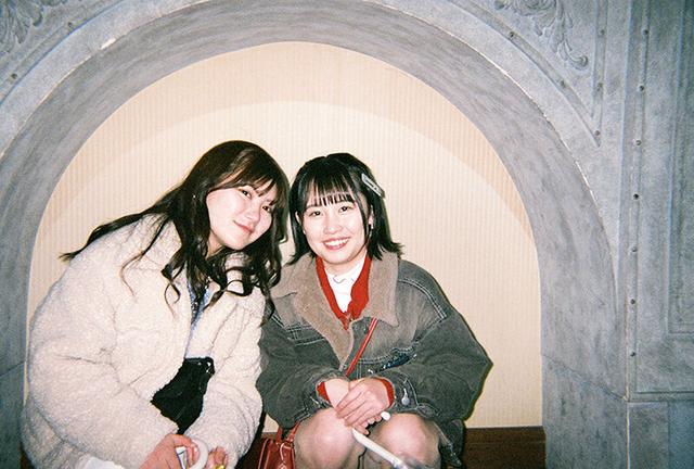 ハニカミ接吻旅行 旅行中ずっとキスしたら…もっと好きになって離れられなくなりました。ベロを絡ませ身体を重ねた1泊2日の恋人デート 乃々瀬あい 有加里ののか サンプル画像 2