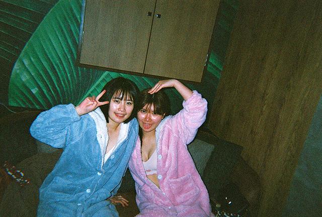 ハニカミ接吻旅行 旅行中ずっとキスしたら…もっと好きになって離れられなくなりました。ベロを絡ませ身体を重ねた1泊2日の恋人デート 乃々瀬あい 有加里ののか サンプル画像 4