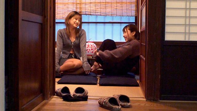 もう会えない…だから好きを伝えたくてキスしたらもっと好きになりました。ラストレズで想いを重ね、唇を重ね、1泊2日の民泊デート 渚みつき さつき芽衣 サンプル画像 10
