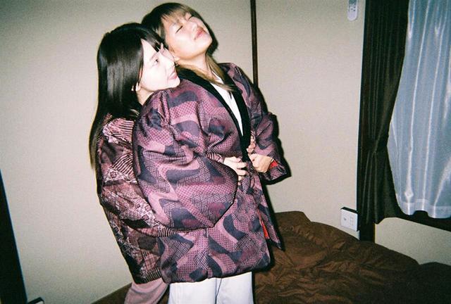 もう会えない…だから好きを伝えたくてキスしたらもっと好きになりました。ラストレズで想いを重ね、唇を重ね、1泊2日の民泊デート 渚みつき さつき芽衣 サンプル画像 3