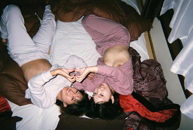 もう会えない…だから好きを伝えたくてキスしたらもっと好きになりました。ラストレズで想いを重ね、唇を重ね、1泊2日の民泊デート 渚みつき さつき芽衣 サンプル画像 4