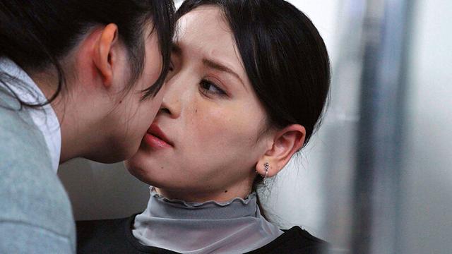 電車の中だけでしか会わない 私の唇（Chu！）フレンド サンプル画像 5