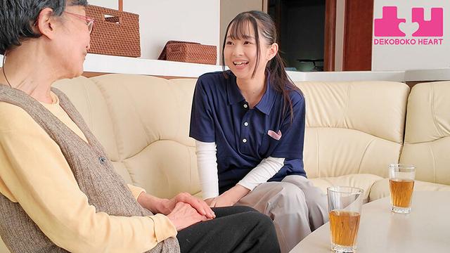 介護士ちゃんに恋した私 久しぶりに一目惚れをして勇気を出して2人きりの時にキスしたら優しくキスを返してくれて…一緒にゴハンを作ってお風呂に入って身体を重ね合った同棲レズタイム 中城葵 望月つぼみ サンプル画像 7