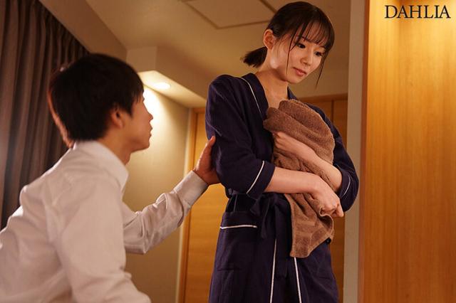 最後の一滴まで絞り出した！/憧れの女上司と出張先でメチャクチャやりまくった 穂高結花 サンプル画像 7