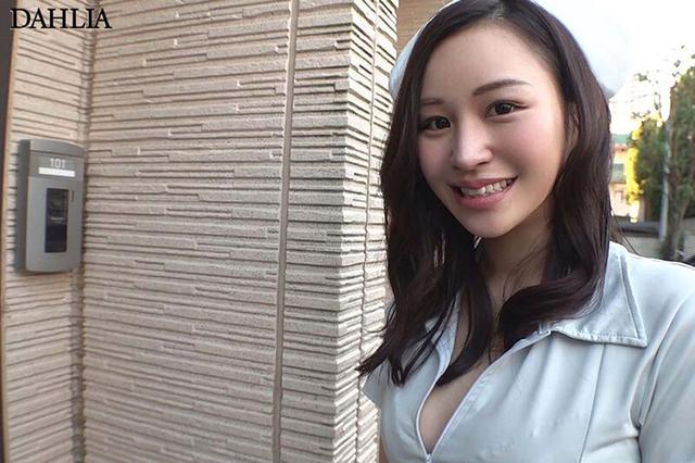 肉感ボディの出張看護師・芦名ほのかをデリバリー！性欲過多でお悩みの男性限定！純度100％のエロ雌フェロモンが絶倫ち○ぽを発射無制限で癒します！ サンプル画像 2