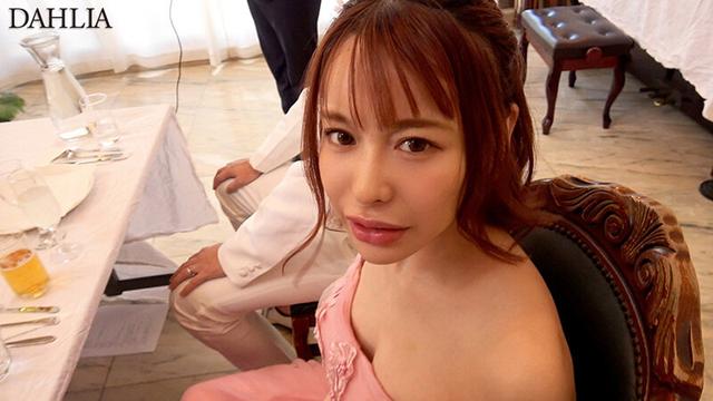 結婚式NTR 新婦が二次会のバチェラ乱交パーティーでヤラレまくっていた記録 入田真綾 サンプル画像 4