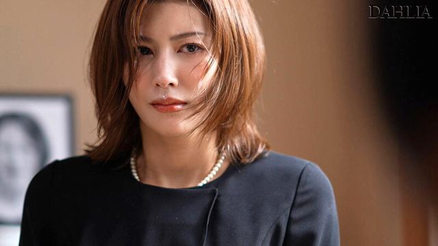 謝罪NTR 夫の罪を償う為に肉体を捧げた身代わり人妻 美乃すずめ サンプル画像 1