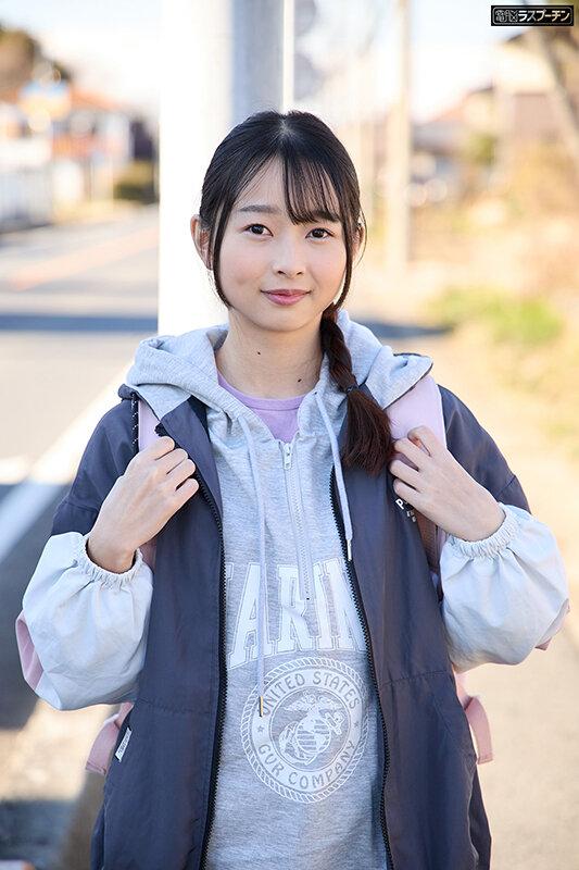 優しくて可愛い保母さん限定！マジックミラー号乳首カラオケ 乳首いじられながら1曲歌いきったら賞金ゲット！感じちゃったらHな罰ゲーム！ サンプル画像 2