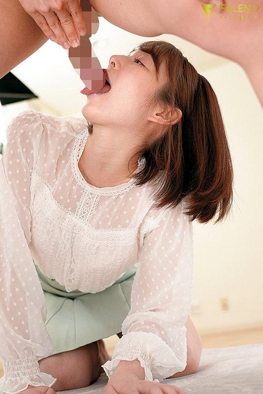 新生デビュー 美乳と美尻の間にあるひときわ輝く極上くびれ。天国るる サンプル画像 2