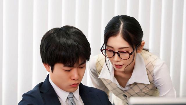 「これは経費で落ちません！」いつも地味で生真面目で領収書を突っ返してくる経理部のOLがデリヘル嬢で痴女だった。小松さん編【配信限定】 小松杏 サンプル画像 5