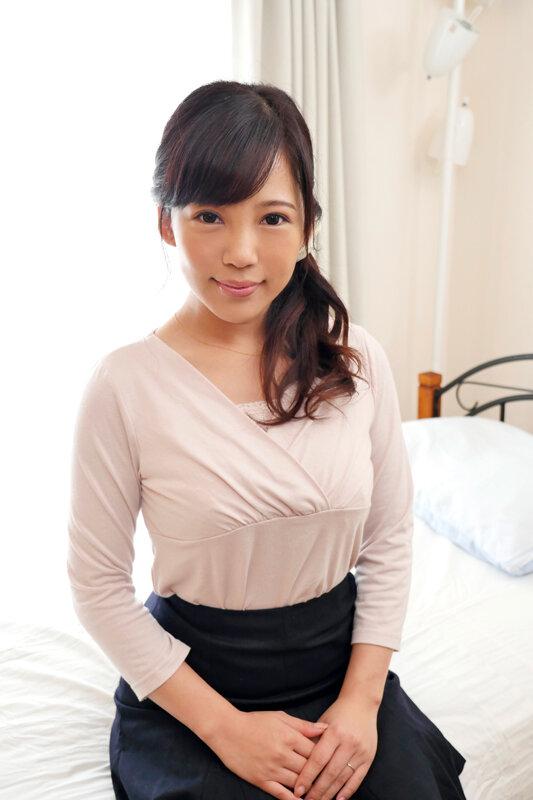 経験豊富な優しい素人人妻が最高の童貞筆おろし 水川かずは サンプル画像 1