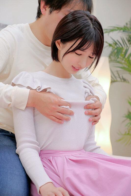 優しくて綺麗な育児中のママさん！「童貞君の早漏改善のお手伝いしてくれませんか？」 母性溢れる可愛いママさんが童貞君にドキドキ膣キュンしちゃって生中出し筆おろし！ 東城ゆい サンプル画像 2