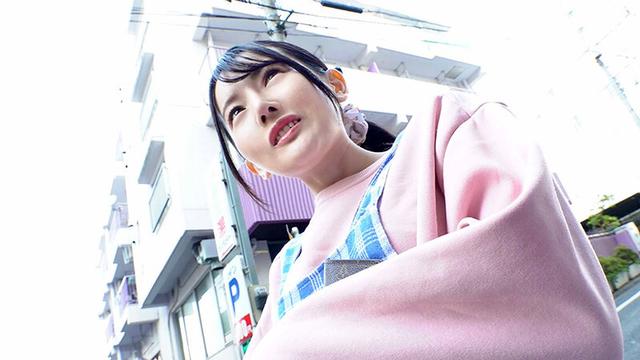 可愛い保育士さん！童貞クンにオッパイ吸わせてもらえませんか？ 母性溢れる授乳手コキで勃起したチ〇ポを聖母様が生挿入！そのまま中出しで筆おろしさせてくれました！ひな先生 柳井ひな サンプル画像 8