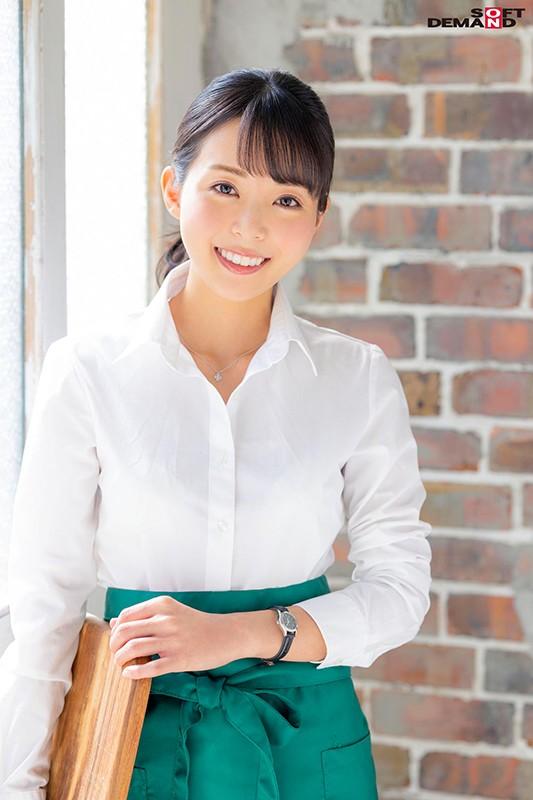 セックスで火照る敏感すぎるカラダ 現役カフェ店員 岡田ひなの 27歳 AV DEBUT サンプル画像 2