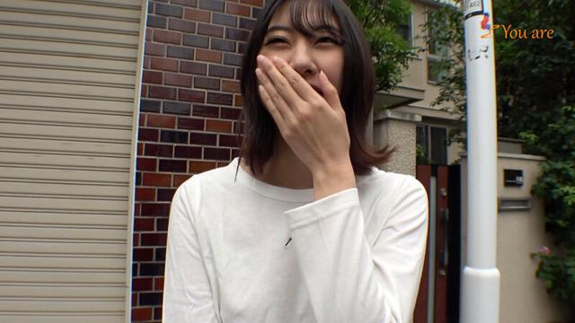 パパ活、神対応の真面目そうなスレンダー女大生「カメラはちょっと...」 謝礼に釣られて撮影でズッポシ！ 片寄しゅうか サンプル画像 1