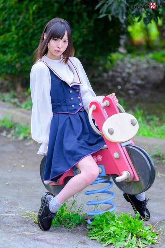 童顔スレンダー微乳の不思議ちゃん？サブカル系ドM公務員 捧いのり AV DEBUT サンプル画像 3