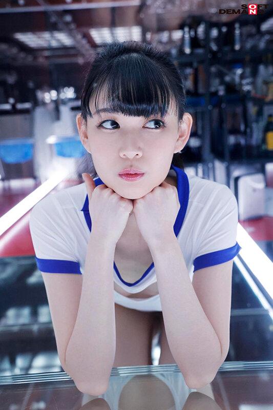着エロアイドル AV解禁 発育途中のAAAカップ ブラジル出身の20歳 吉川瞳美 サンプル画像 8
