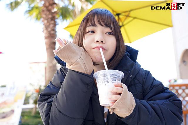 朝海凪咲（仮）24才 元アイドル 4本限りのAV出演！ 茨城出身地下アイドルが3年ぶりのエッチで恥ずかしいほど潮吹きしちゃいました サンプル画像 2