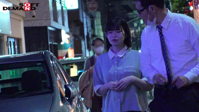 道産子娘の東京変態おじさん探訪！クセ強素人おじさんたちがウブな妄想ガールの性癖を開発！？「女優さんってこんなことしてるんですね…」星宮こと サンプル画像 9