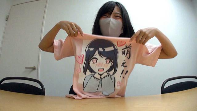 裏垢未成年だと思ってノコノコとパパ活にやってきたオジサンをガチ顔出しでAV出演！ 四宮繭 サンプル画像 3