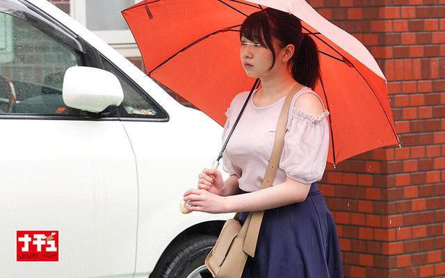 乳首だけで失禁イキするまで垂乳放置 イッた直後の敏感マ○コを即ハメされ痙攣アクメが止まらない巨乳女 サンプル画像 3