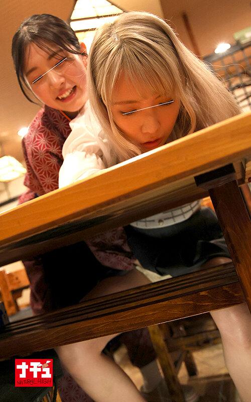 営業中の居酒屋でレズ店員にベロベロにさせられてこっそり手マンでお漏らしイキしまくる敏感女2 サンプル画像 4