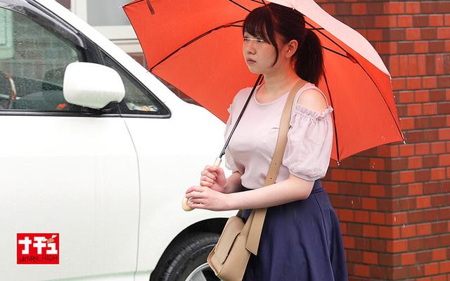 乳首だけで失禁イキするまで垂乳放置 イッた直後の敏感マ○コを即ハメされ痙攣アクメが止まらない巨乳女 推定Iカップ素朴女 サンプル画像 2