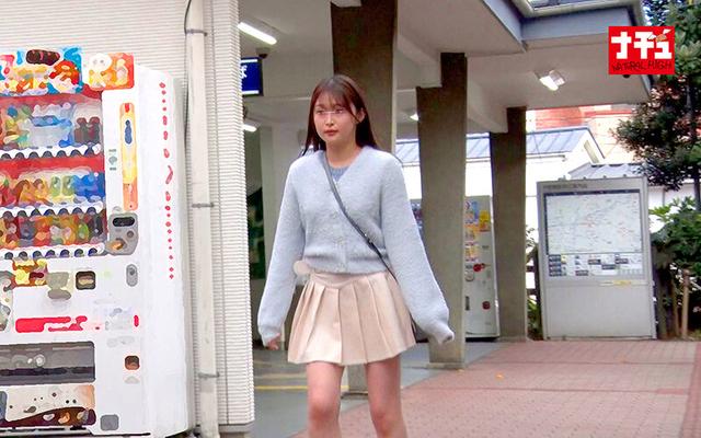 逃げても背後からホジくりまくるバック手マンで潮を吹かされ続け屈服する敏感女子大生3 清純華奢娘 サンプル画像 2