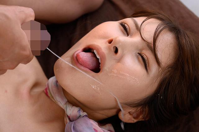 メンズエステでぷり尻パンチラで勃起したペニスをこっそり挿入させてくれたエステティシャン みゆさん・兼咲みゆ サンプル画像 20