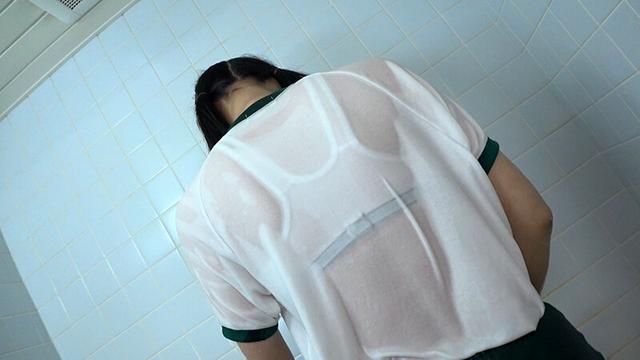 七藤優亜 ムチムチ美尻 神ブルマ 美少女やぽっちゃり娘らにピチピチブルマ＆体操着を着せ、ハミパン、ムレムレワレメを毛穴まで見えるほどの超ドアップ接写！さらに尻コキ、着衣お漏らし放尿やブルマぶっかけ等ブルマ好きに送る完全着衣フェチAV サンプル画像 6