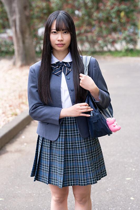 【発掘素人】エッチなことには興味なさそうな真面目女子校生がびっくりするほどエロかった！【むっつり助兵衛】 都崎あやめ サンプル画像 2