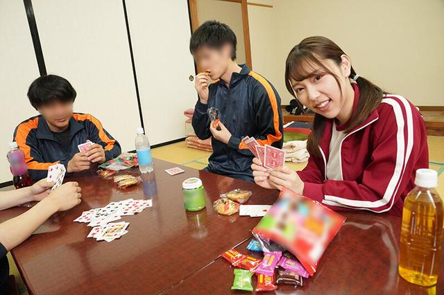 痙攣眠らせごっこ。～ひよこ女子が気になる男子生徒を眠らせて性欲のままオカしまくった逆睡眠姦映像～ サンプル画像 10