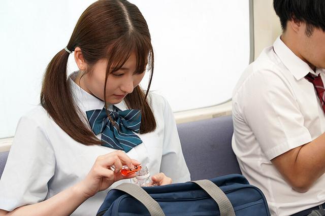 痙攣眠らせごっこ。～ひよこ女子が気になる男子生徒を眠らせて性欲のままオカしまくった逆睡眠姦映像～ サンプル画像 4