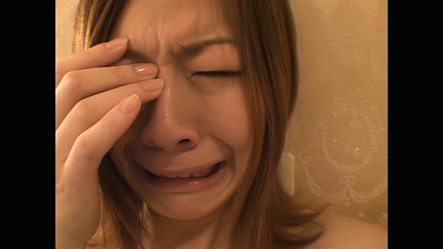 【 AI リマスター版 】小鳥遊恋に潜入指令！巷で噂の中出し乱交パーティーに参加して、本当に中出ししてるか撮ってきて！！ サンプル画像 15