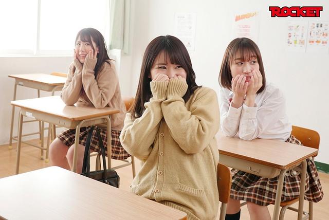 全裸の女子○生寮 サンプル画像 1