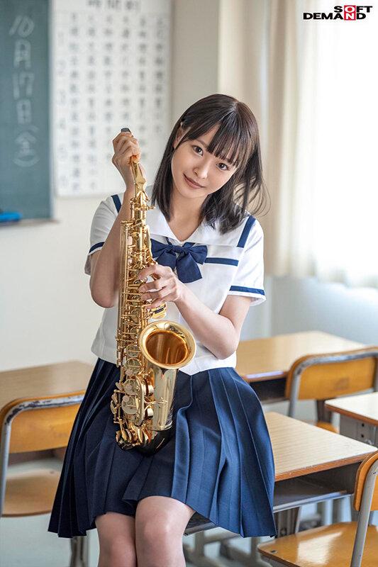 ぼくのことが大好きなブラスバンド部のマドンナ・のんちゃん（ハート）休み時間におしゃべりしたり放課後いっしょに帰ったりして毎日最高の気分♪ 花門のん サンプル画像 11