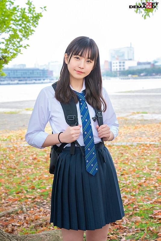 1泊2日の中出し卒業お泊り 少女はまだまだ性・長・過・程 「中に精子出されたらどうなっちゃうんだろう…？」答えを探すために何度も何度も精子を受け止める。 三葉せり サンプル画像 2