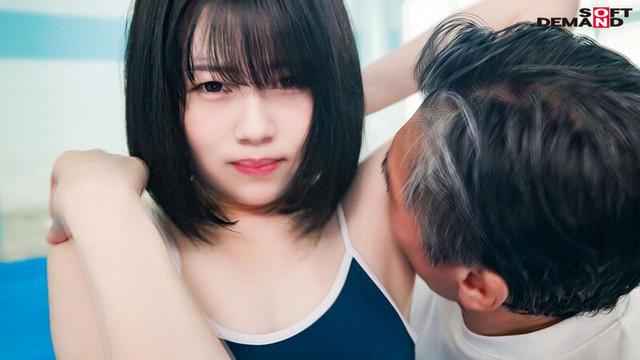 青春汁まみれ みずみずしくフレッシュなつるぺたパイパンボディから汁、汗、潮、精子が弾け飛ぶ！どっぴゅん10発！！ 霧島さな サンプル画像 4