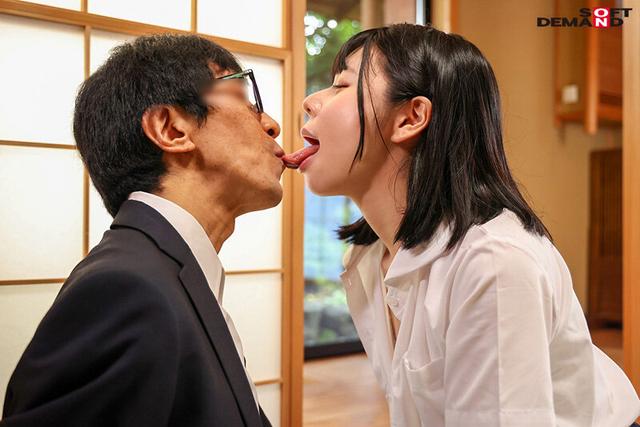 潮吹き優等生 月美りょうを舐め放題できる家。 サンプル画像 2